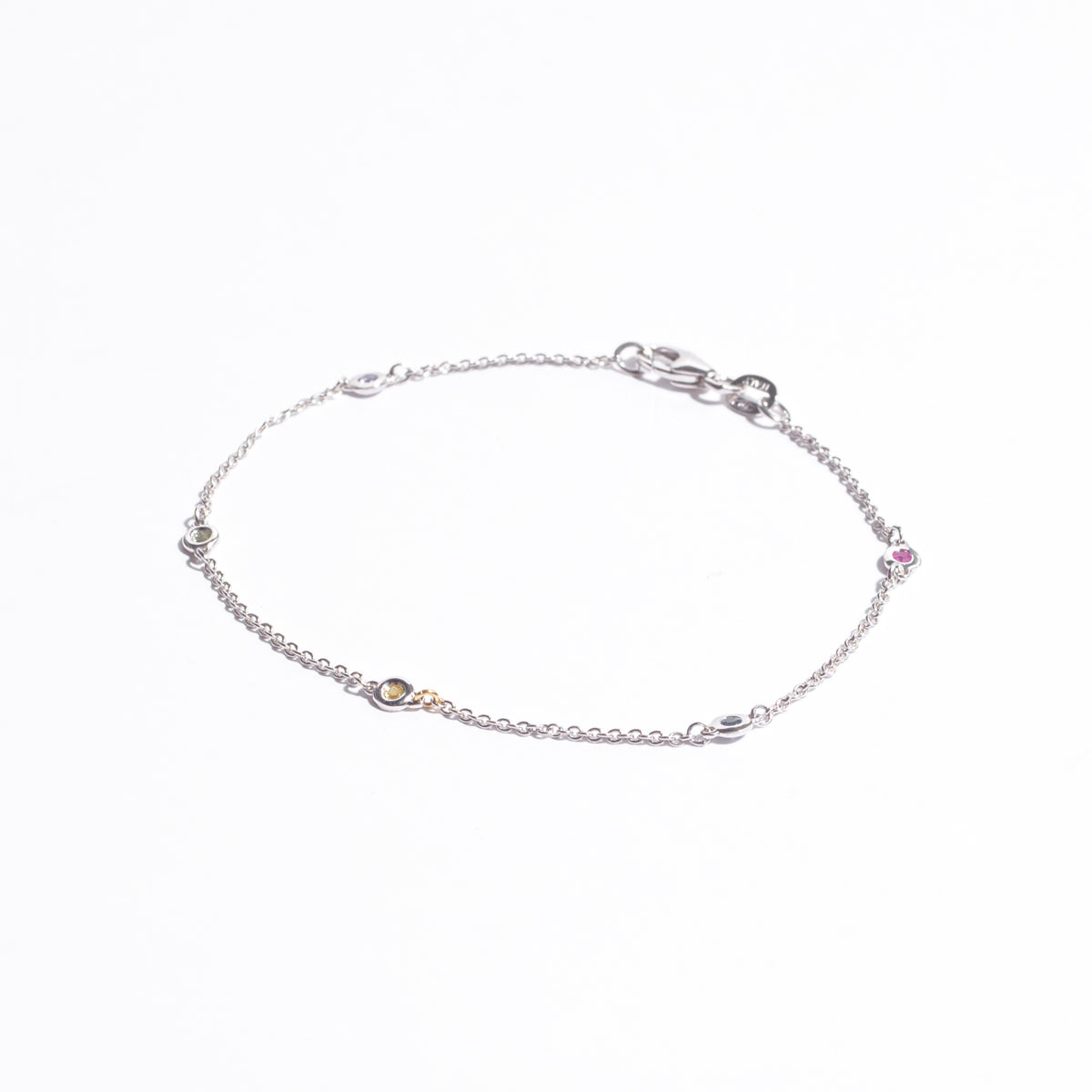 White gold and sapphire chain Bracelet