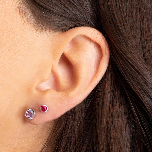 Aretes Oro blanco con rubí